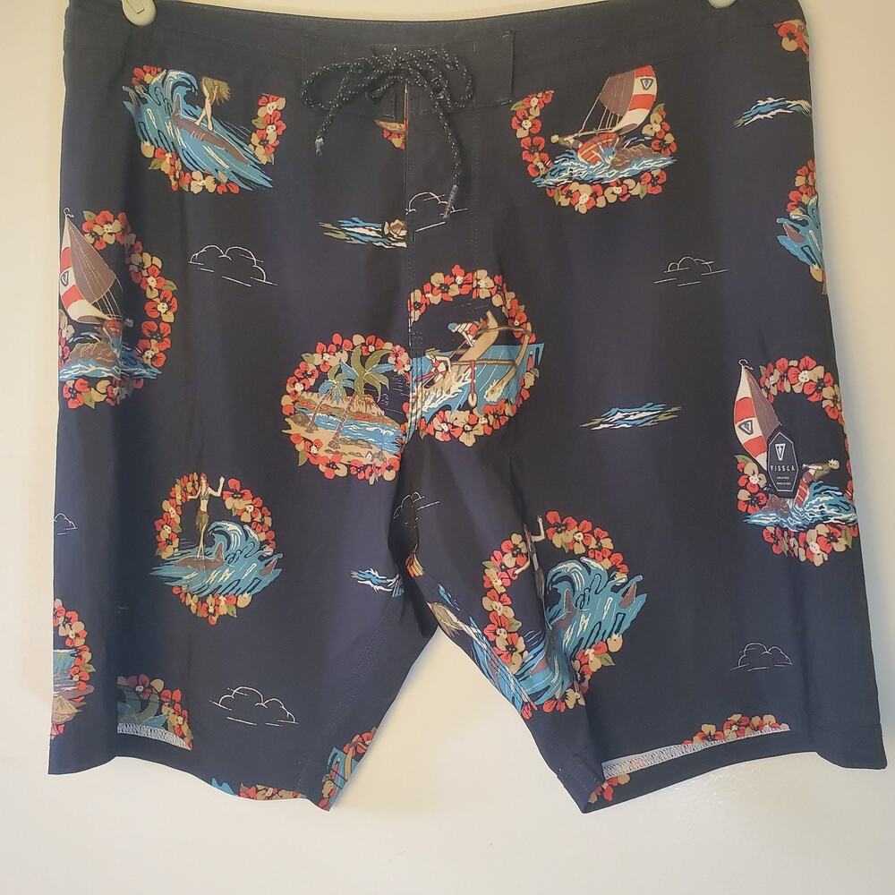 Vissla Mens 36 Board Shorts Helloha Hawaiian Surf Pattern Lightweight Trunks